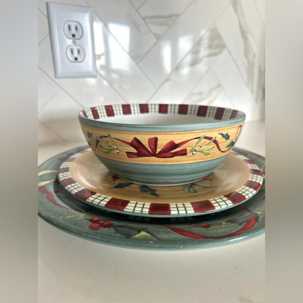 Lenox Winter Greetings Everyday Stoneware Chickadee 3 Piece Set (see below)